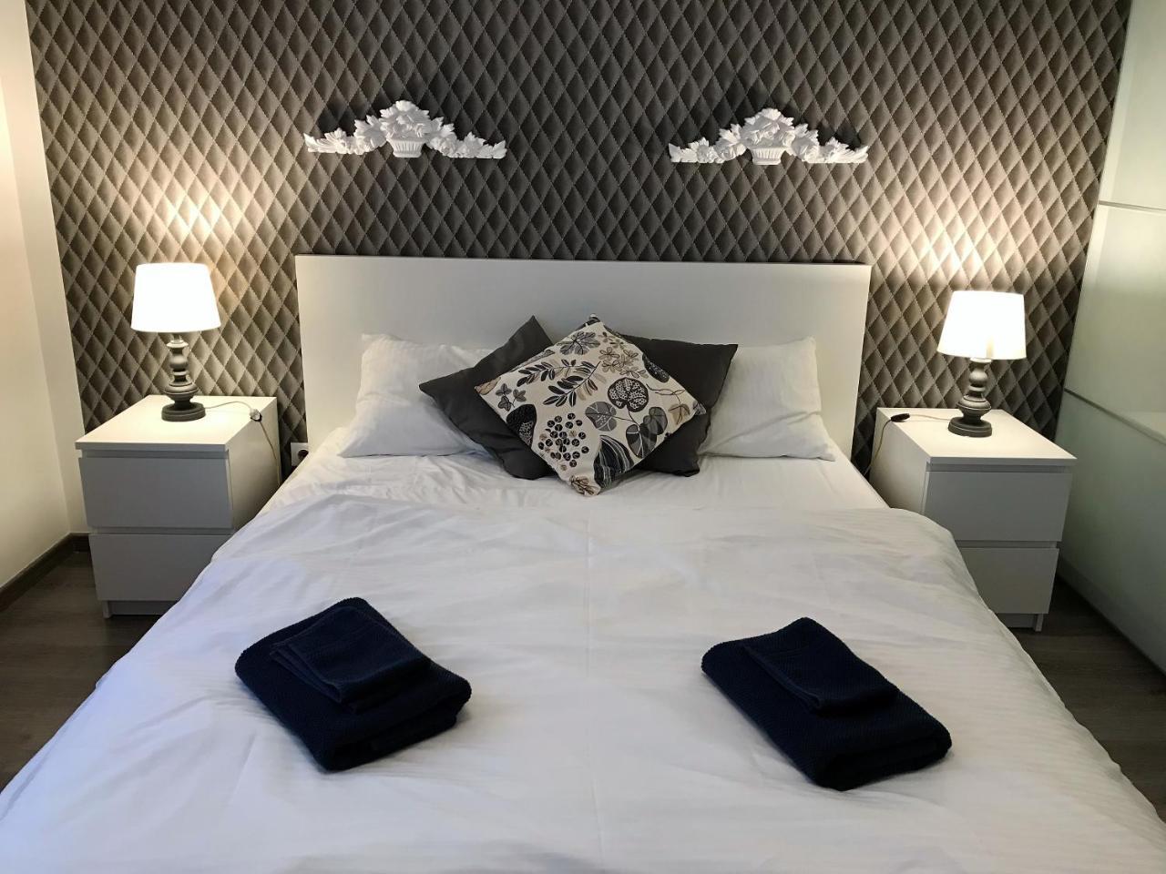 Corvin Park Residence Budapest Bagian luar foto