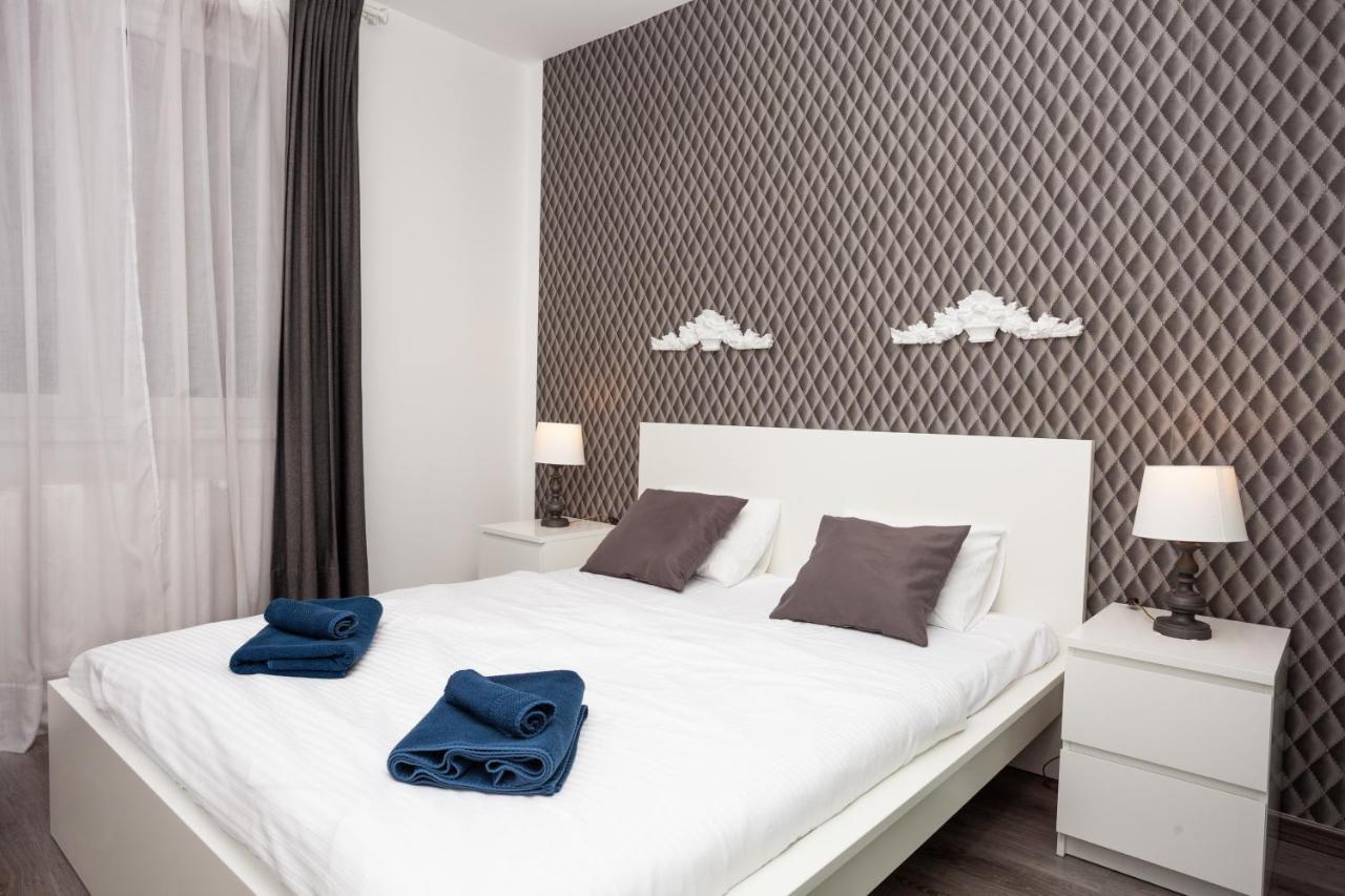 Corvin Park Residence Budapest Bagian luar foto
